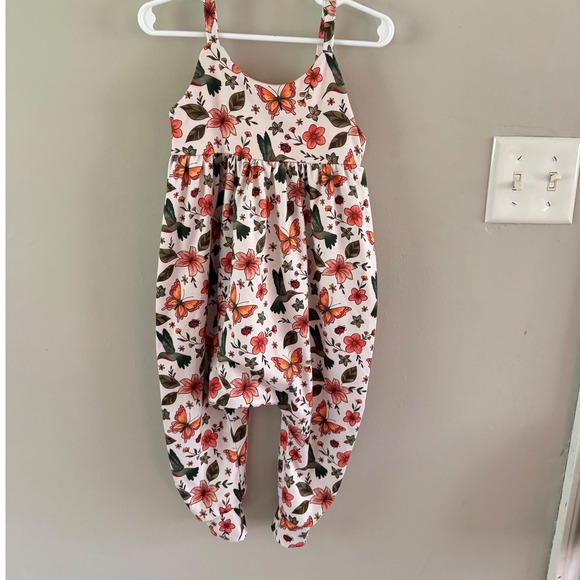 2T. Handmade floral romper - Picture 1 of 3